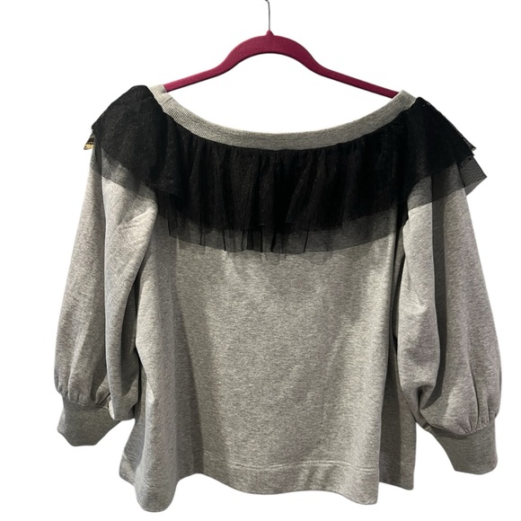 Anthropology Maeve Gray V neck Top with Black Lace Trim - Picture 3 of 6